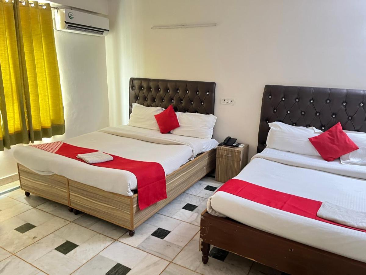 דלהי Hotel Star Palace - Near Karol Bagh Metro מראה חיצוני תמונה