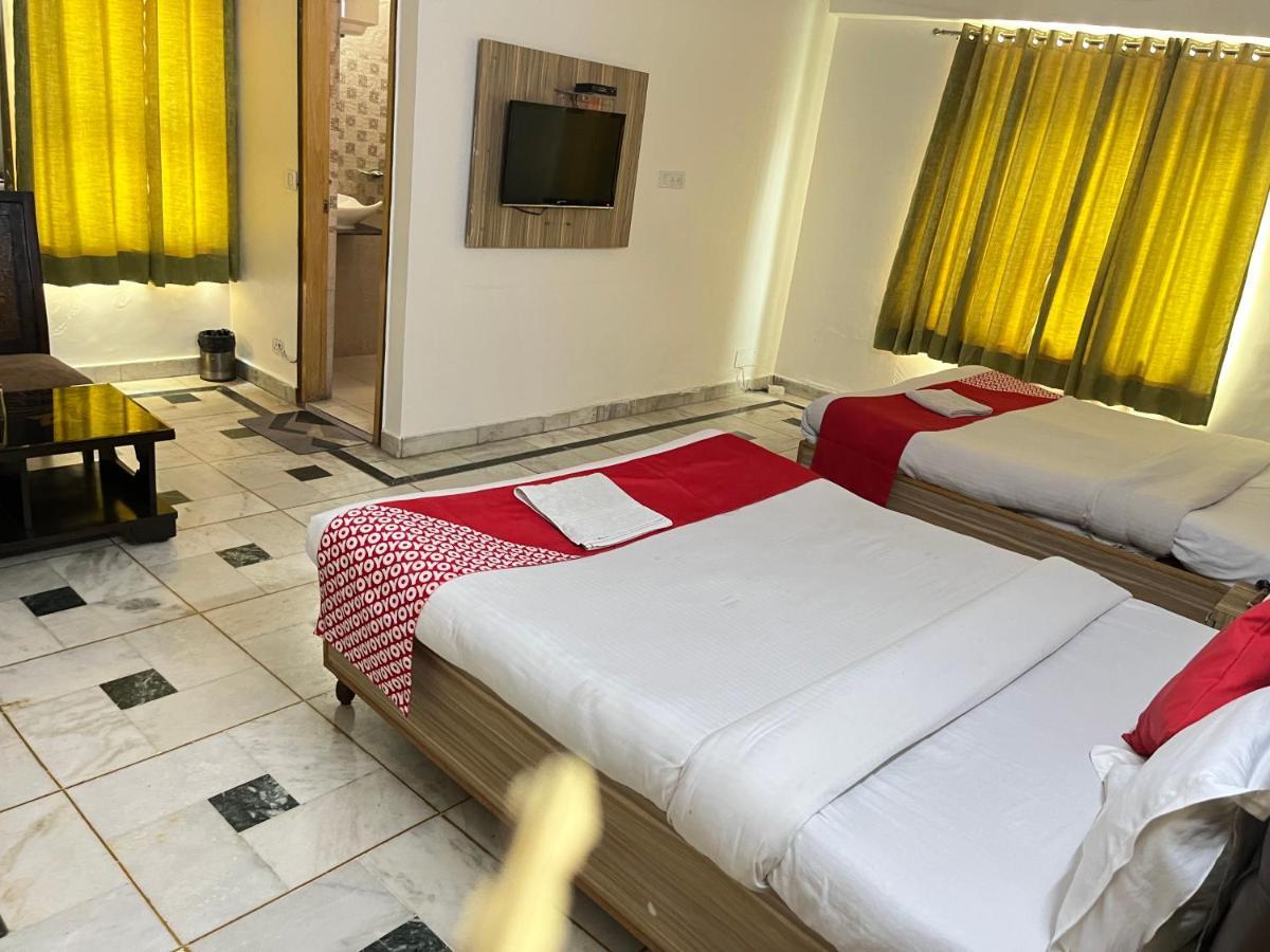 דלהי Hotel Star Palace - Near Karol Bagh Metro מראה חיצוני תמונה